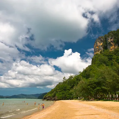 Пляж Ao Phai Plong