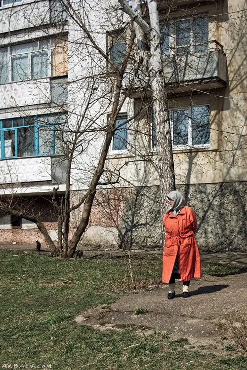 В ярком
