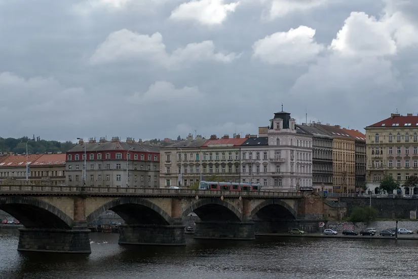 Прага