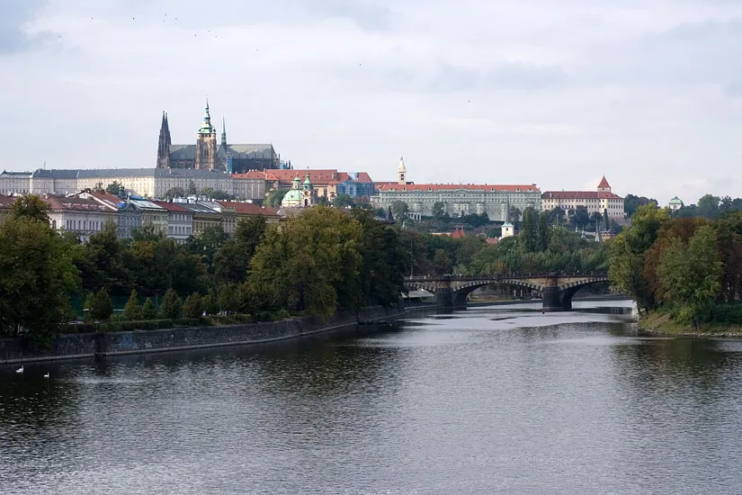 Прага